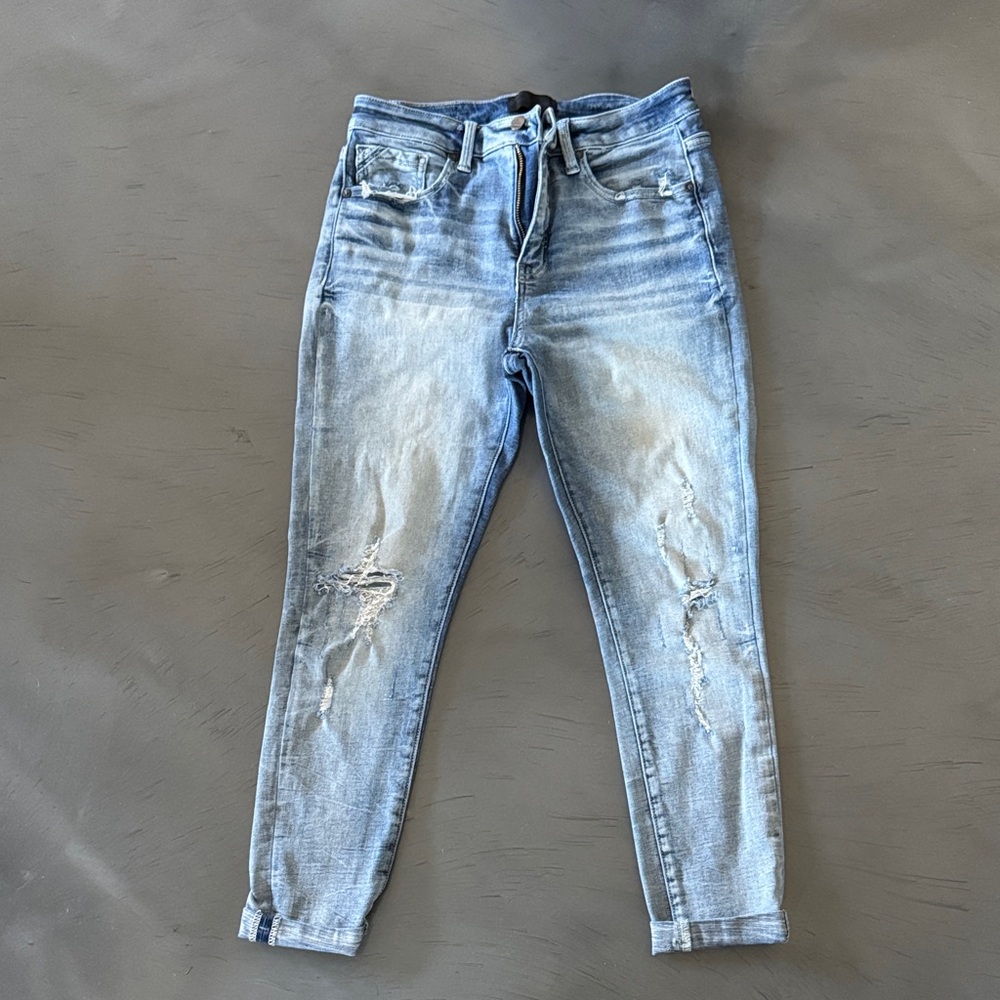 Buckle Black Light Blue Distressed Ankle Jeans